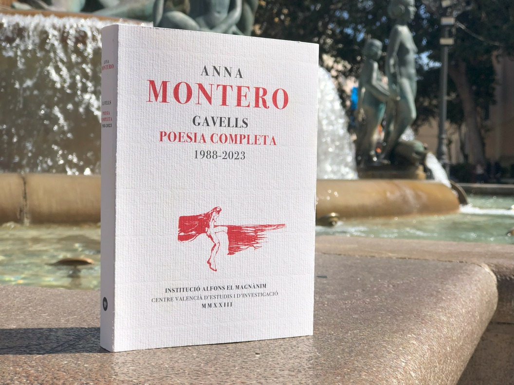 La poesia completa d'Anna Montero en el llibre Gavells